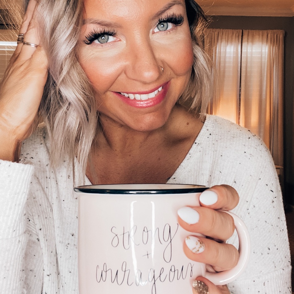 Meet your Posher, Nicole